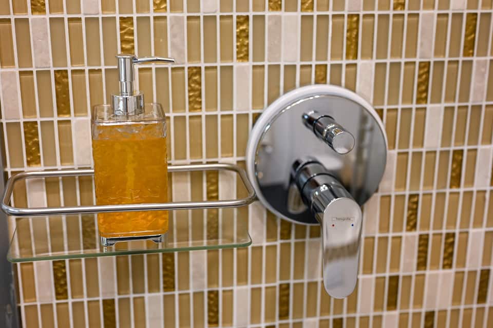 Villa Budapest Gold